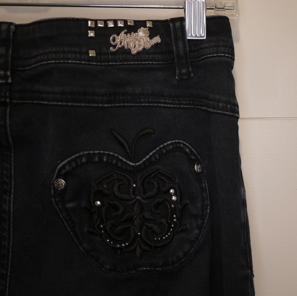 Apple Bottom Jeans - Picture 2 of 5